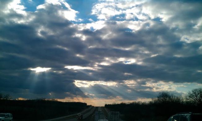 DON'T TAKE PHOTOS AND DRIVE!