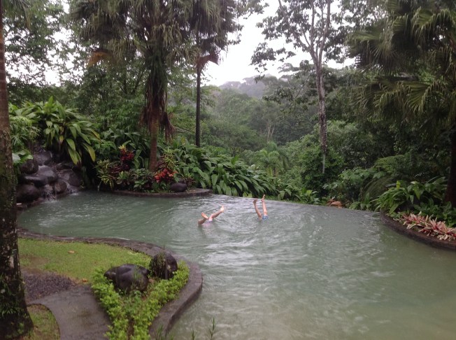 La Virgen, Costa Rica