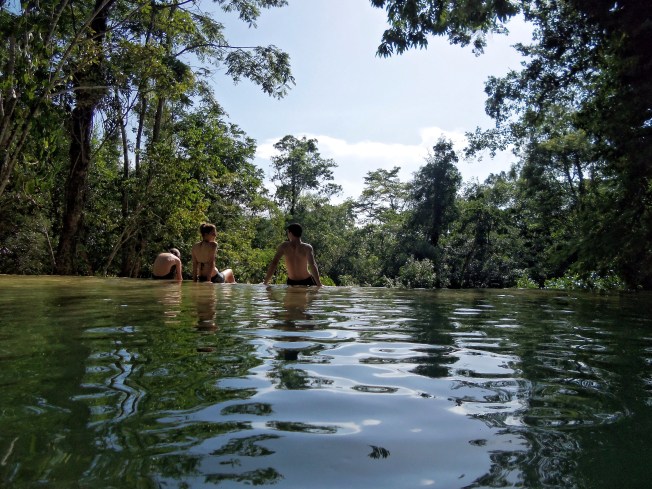 Roberto Barrios Falls, Mexico